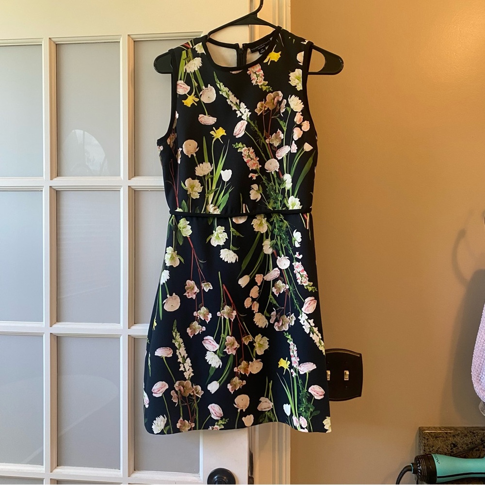 Victoria Beckham floral professional dress